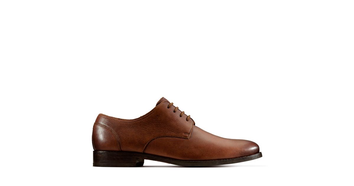 clarks flow plain british tan