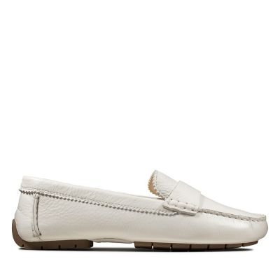 clarks ladies slip on shoes