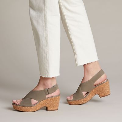 clarks maritsa lara platform sandal