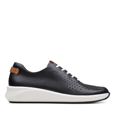 clarks superlight mens shoes