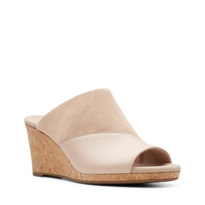 clarks wave sandals canada