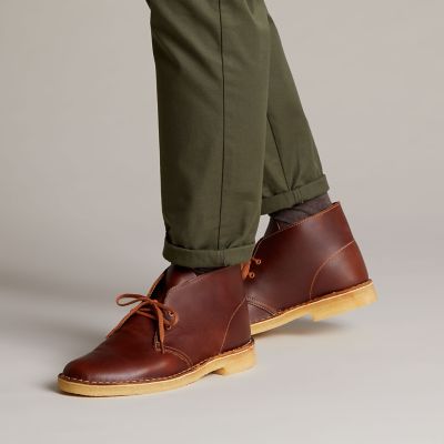 brown tumbled leather clarks desert boot