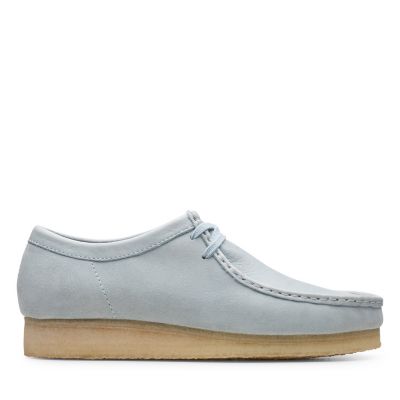 baby blue desert clarks