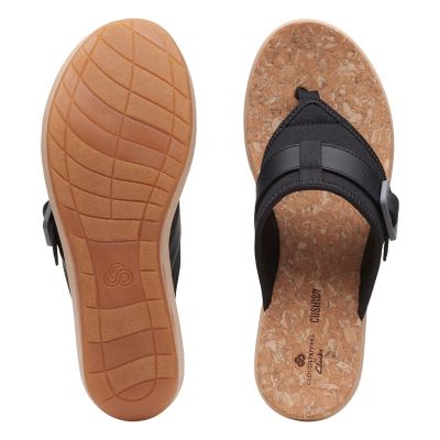 clarks soft cushion flip flops