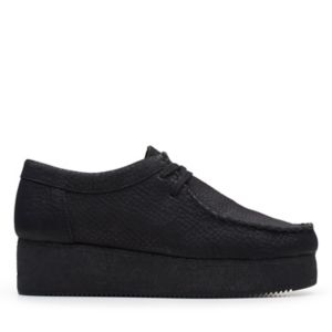 black clarks shoes women