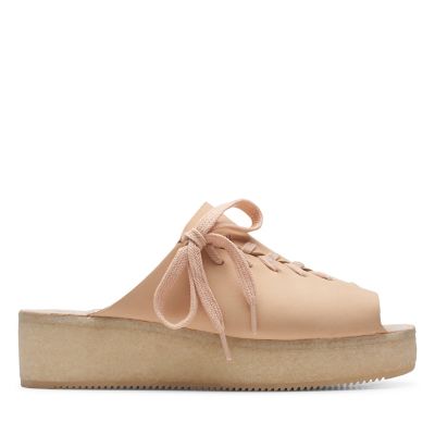 clarks pink suede shoes