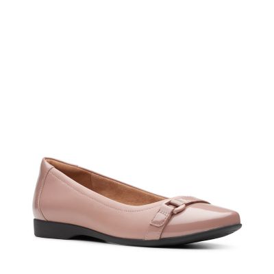 clarks dusty pink