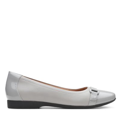 clarks ladies flat white shoes