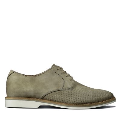 clarks wide fitting mens shoes