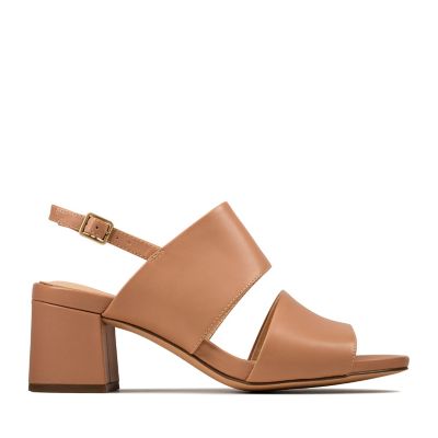 clarks narrow fit sandals