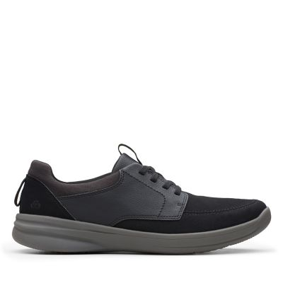 wide fit shoes clarks