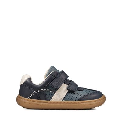 clarks toddler shoes