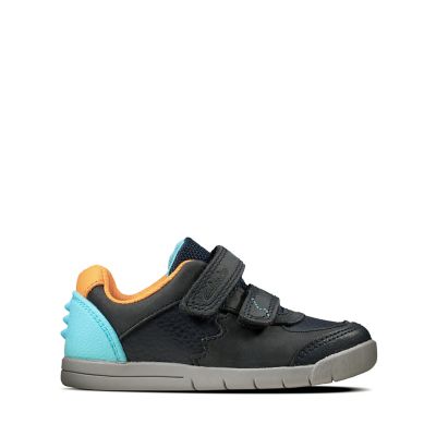 toddler boy clarks wallabees