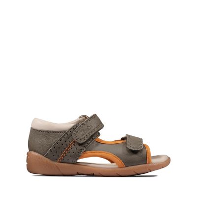 clarks baby sandals