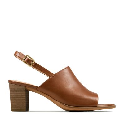 clarks block heel