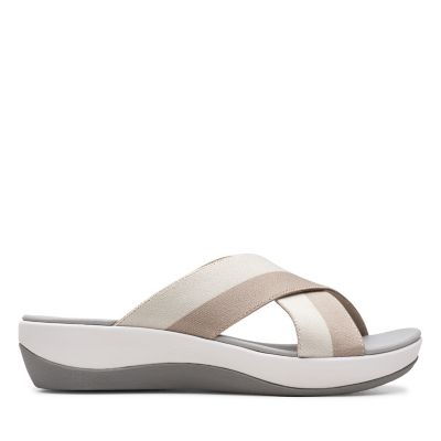 clarks clearance ladies sandals