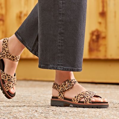 clarks leopard print sandals