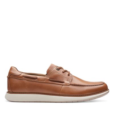 clarks men's boat shoes