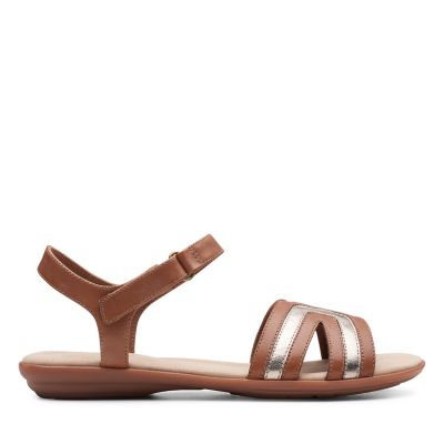 clarks sandals narrow width