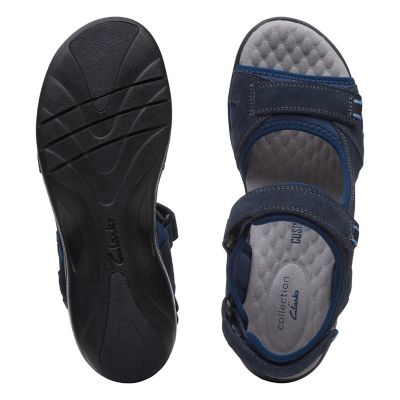 clarks boxing day sale