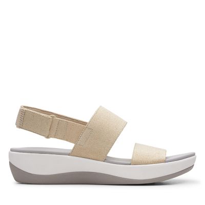 clarks sandals soft cushion