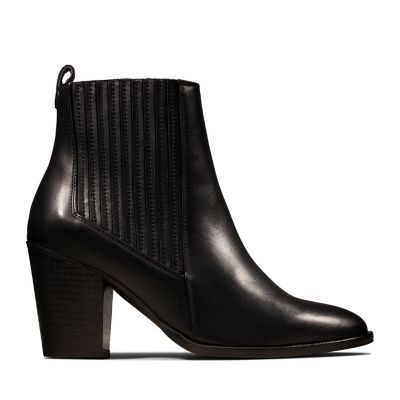 clarks ladies black leather ankle boots