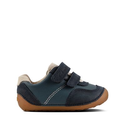 baby boy first walking shoes clarks