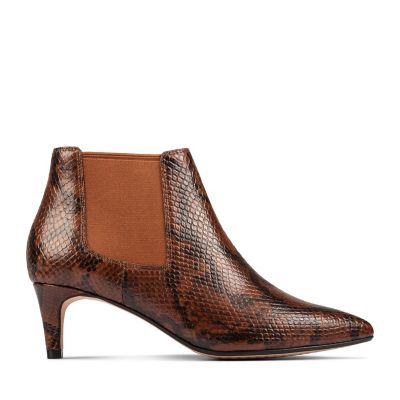 clarks chelsea boots womens sale