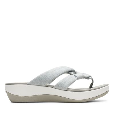 clarks arla jane flip flops