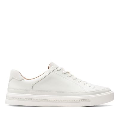 clarks women's tennis shoes