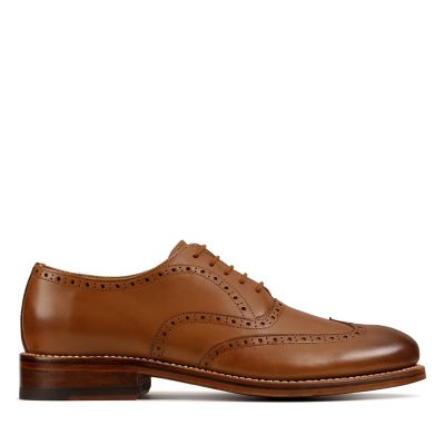 clarks mens brogues sale