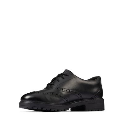 clarks boys brogues