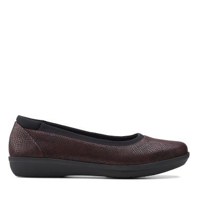 clarks ayla loafer