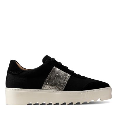 clarks noire