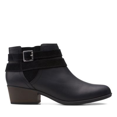 clarks short black boots