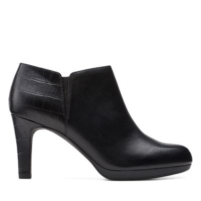 clarks womens black booties