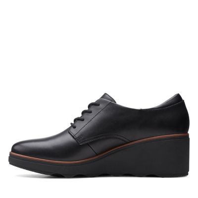 clarks mazy hyannis wedge oxford