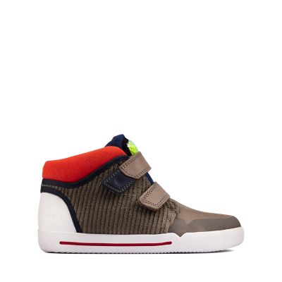 clarks clearance childrens