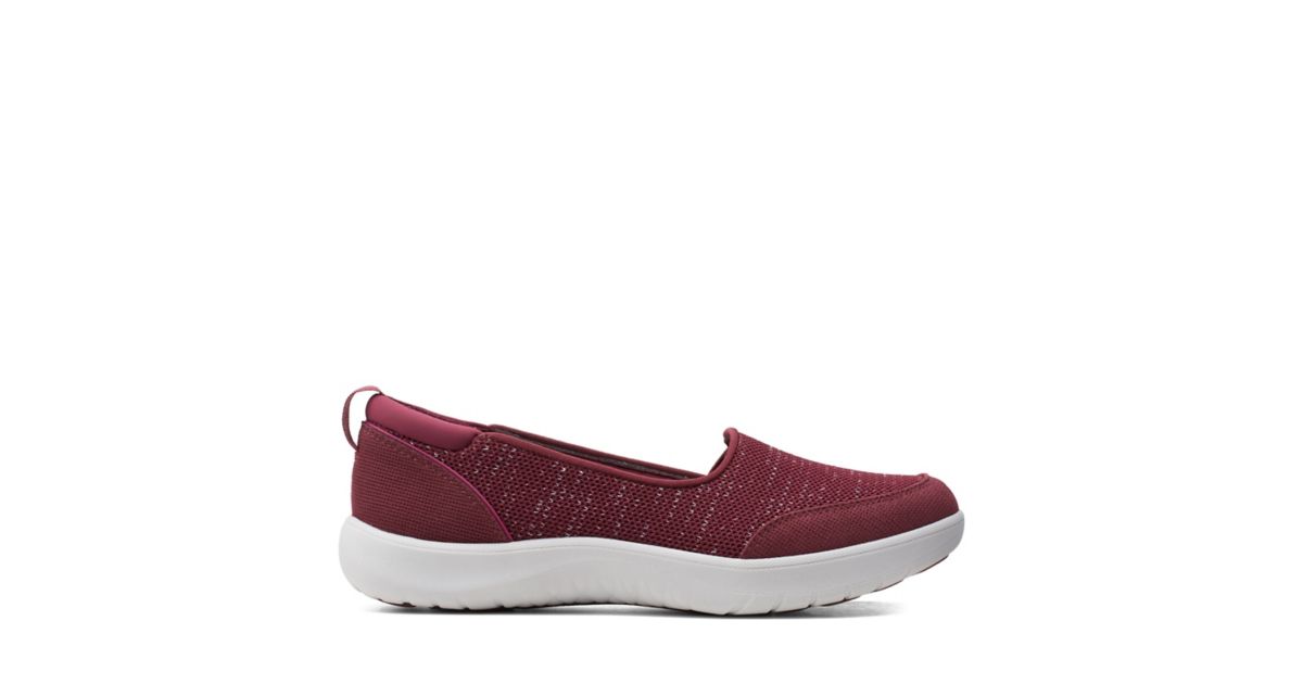 clarks burgundy shoes