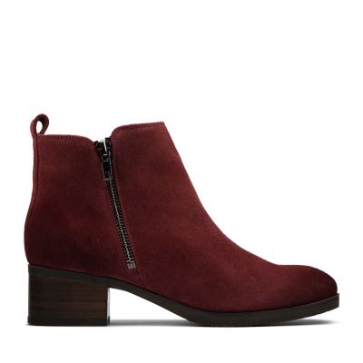 clarks 20 off boots