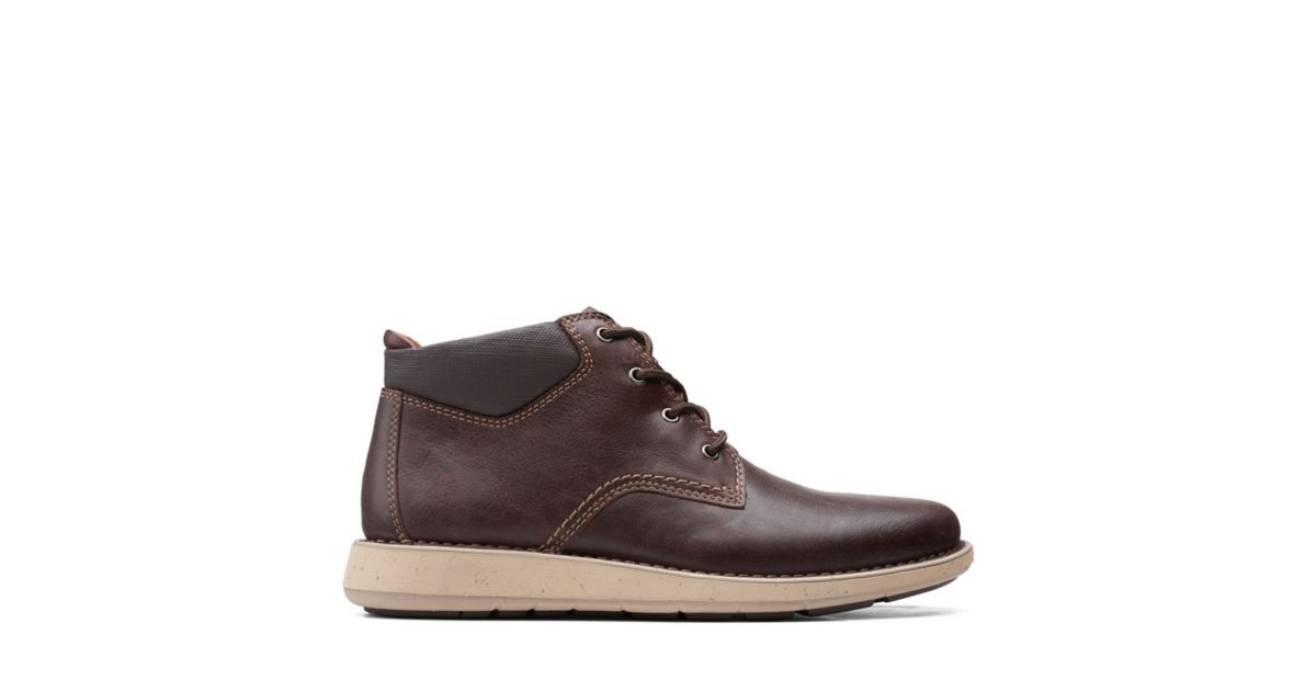 Un Larvik Top 2 Brown Oily Leather-Mens Boots-Clarks® Shoes Official ...