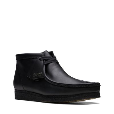 black leather wallabee clarks