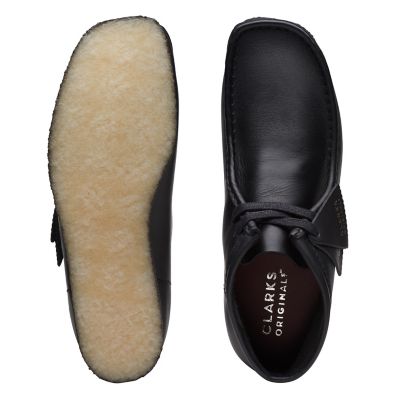 clarks wallabees black leather