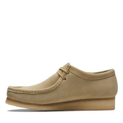 clarks wallabee maple