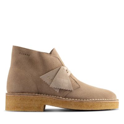 clarks originals desert suede boots in ariel maple