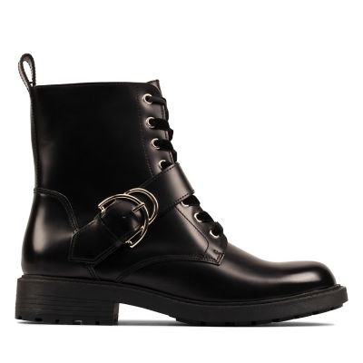 clarks short black boots