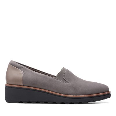 clarks outlet ladies slippers