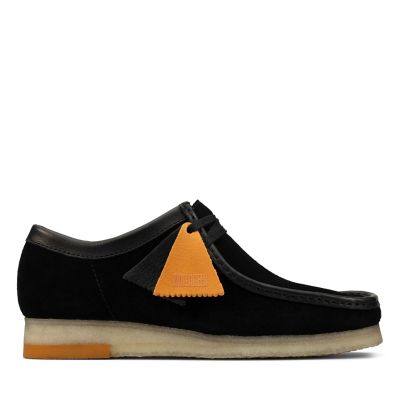 clark wallabees black