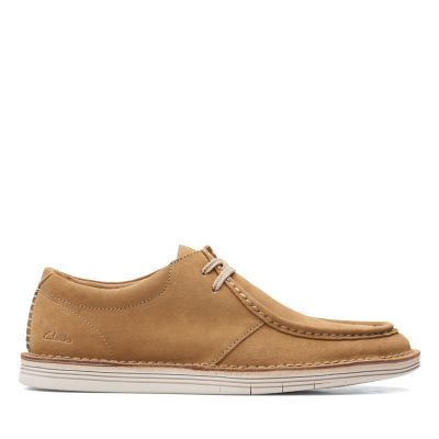 clarks brown casual shoes
