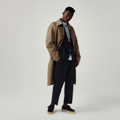 black clarks wallabees